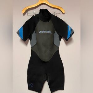 NwT XCEL HAWAII Women WETSUIT Shorty 8 WOMEN